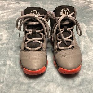 Boys Nike air size 1Y